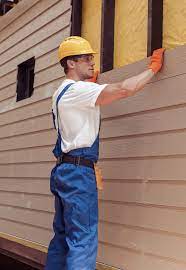 How To Choose The Right Materials for Your Siding Installation in 'Bennet, NE